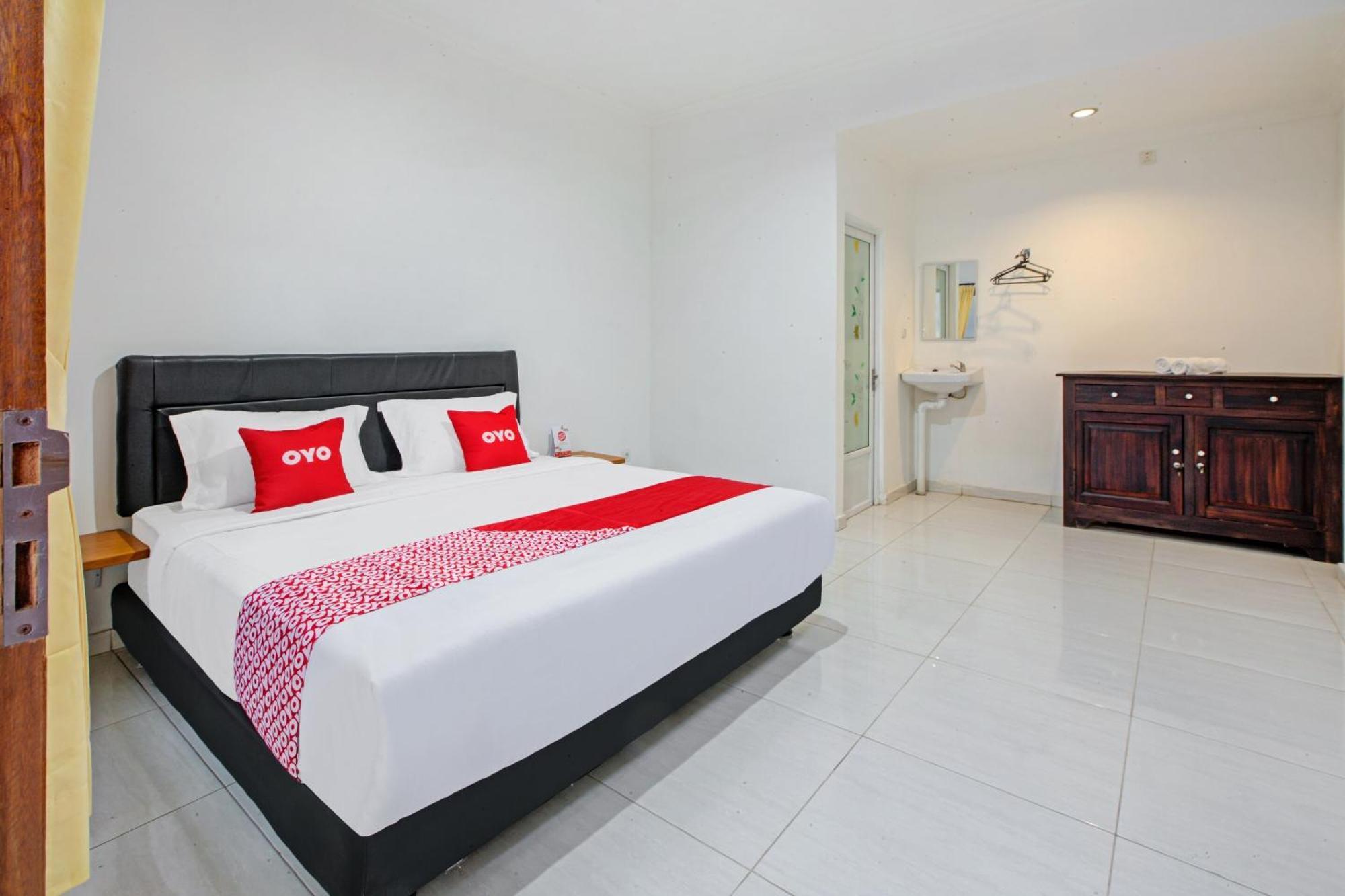 Oyo 2463 Bali Balangan Hotel Джимбаран Экстерьер фото